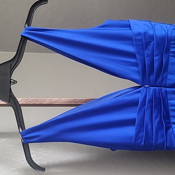 Mac Duggal Royal Blue Dress 👗 - Picture 4 of 8